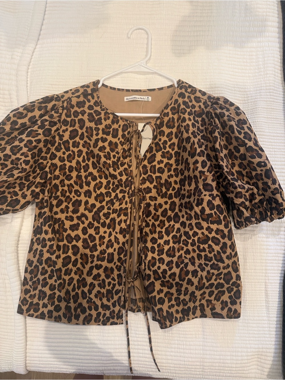 Abercrombie & Fitch Leopard Tie-Front Puff Sleeve Top - Brown/Black - Picture 3 of 3